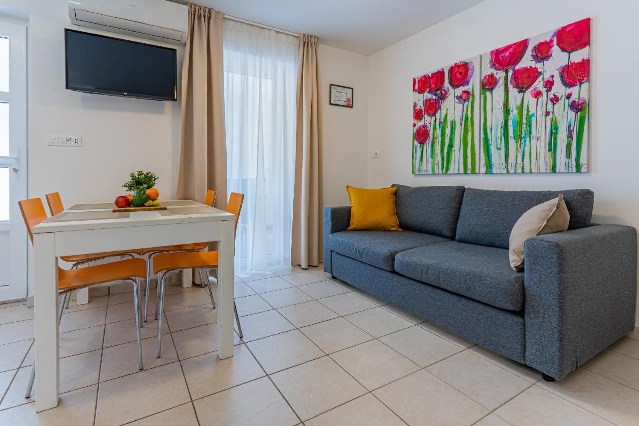 Apartments Dolac Nerezine Kültér fotó