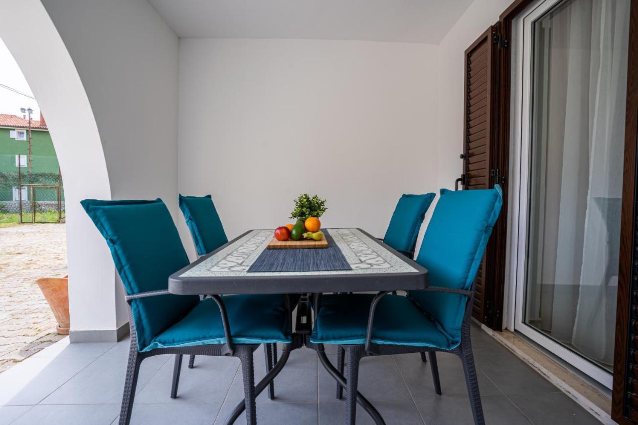 Apartments Dolac Nerezine Kültér fotó